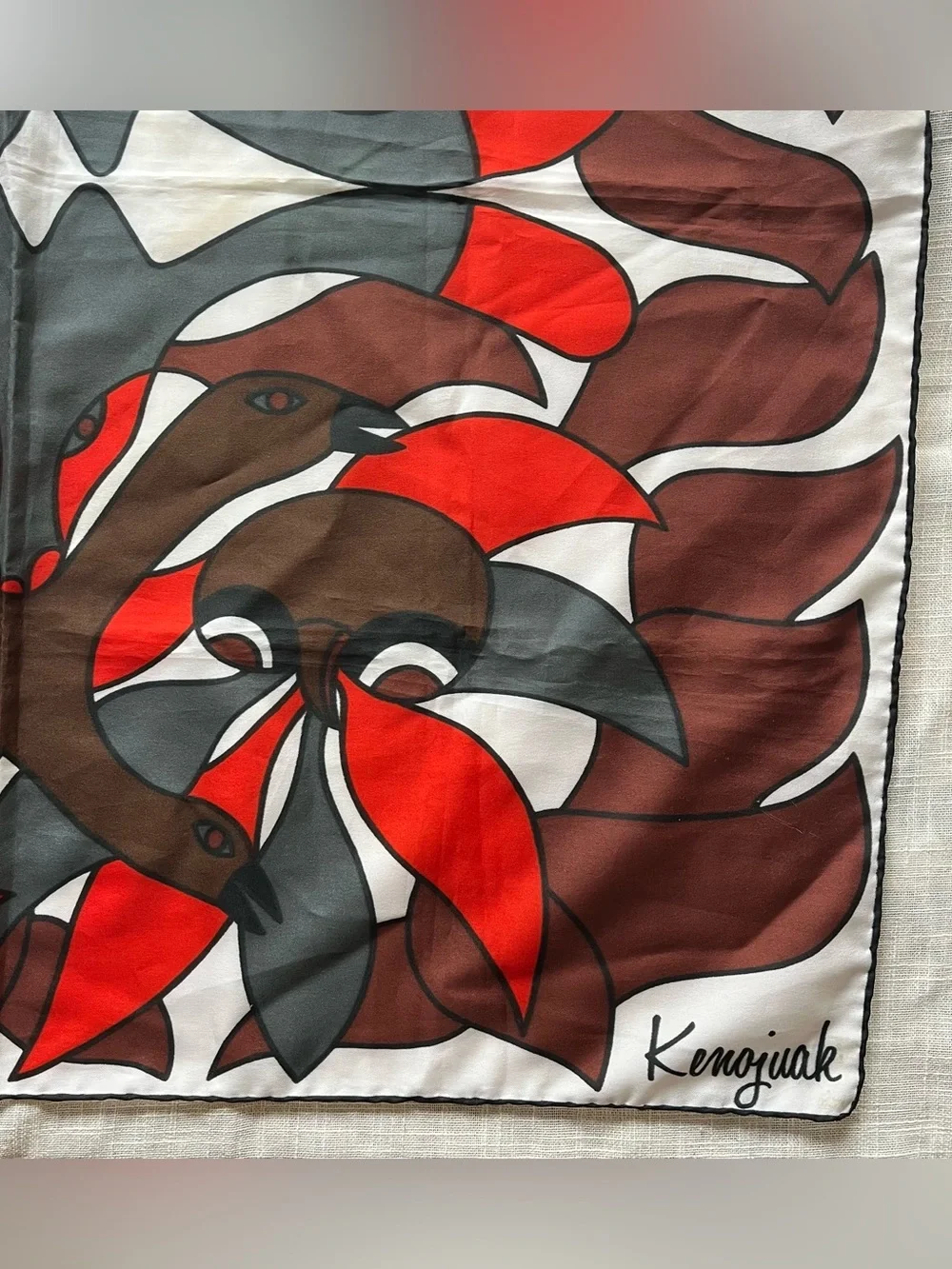Inunoo vintage scarf